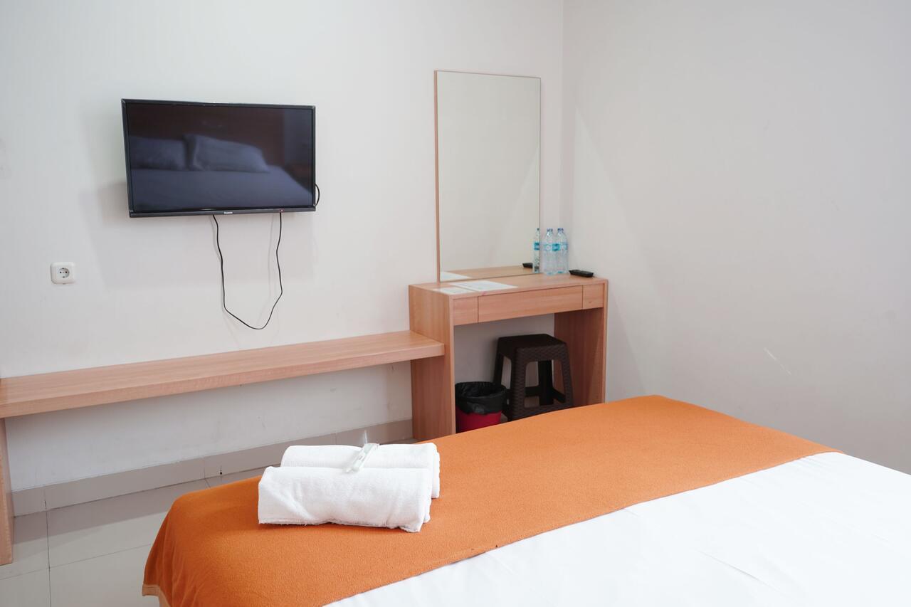 Urooms Tanah Abang Jakarta Exterior foto